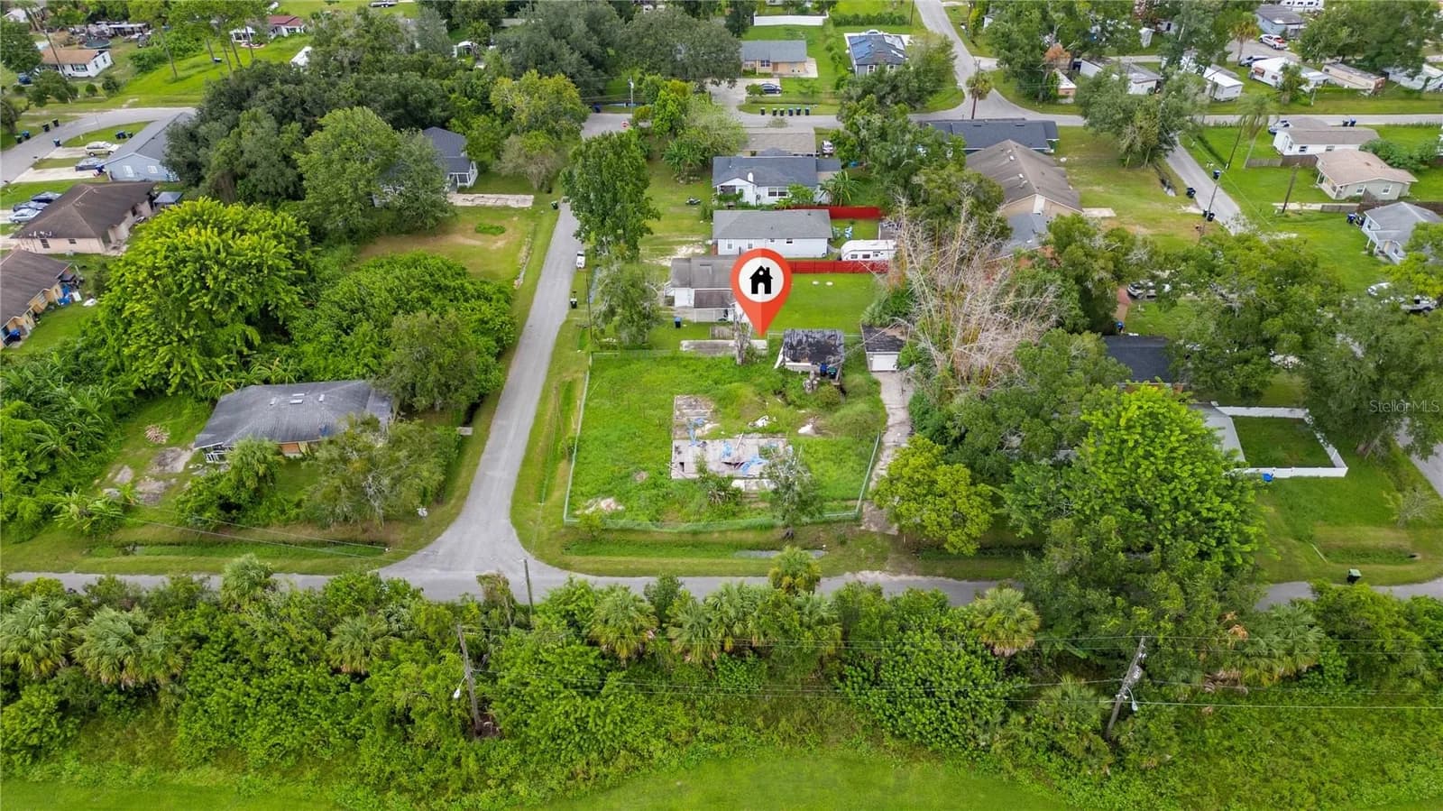 Photo 5 of 2521 WINSTON AVENUE