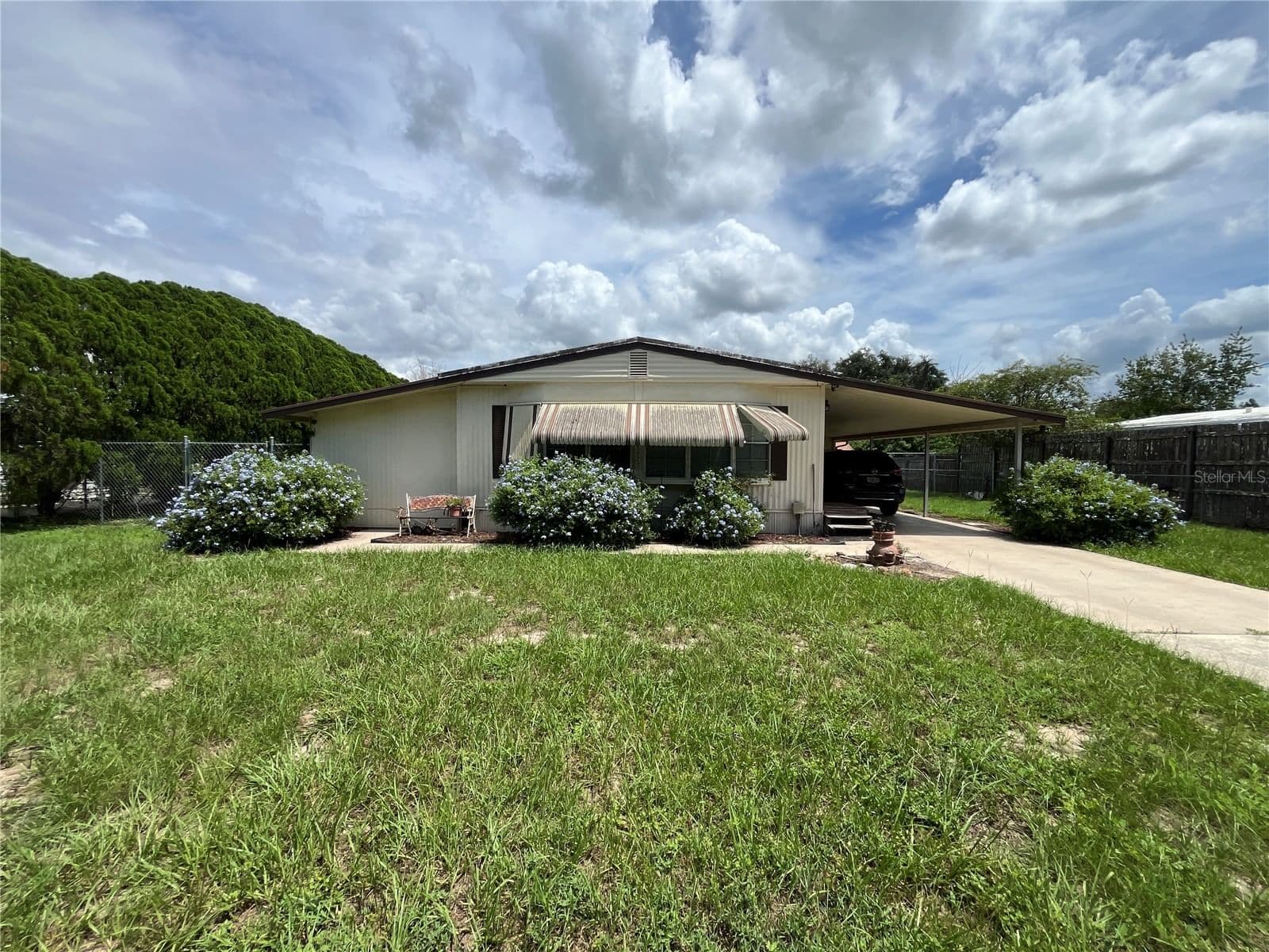 5974 FOXHOLLOW Drive