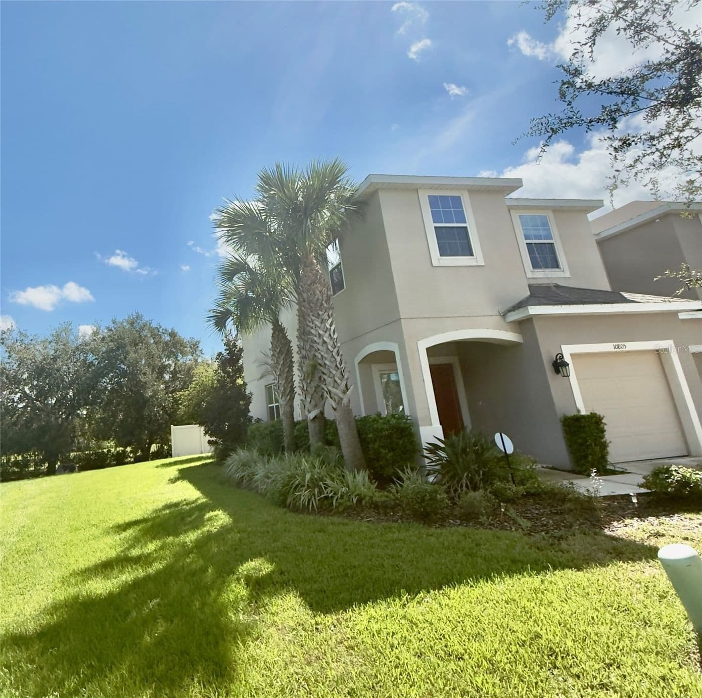 10805 WYNE TREE Court