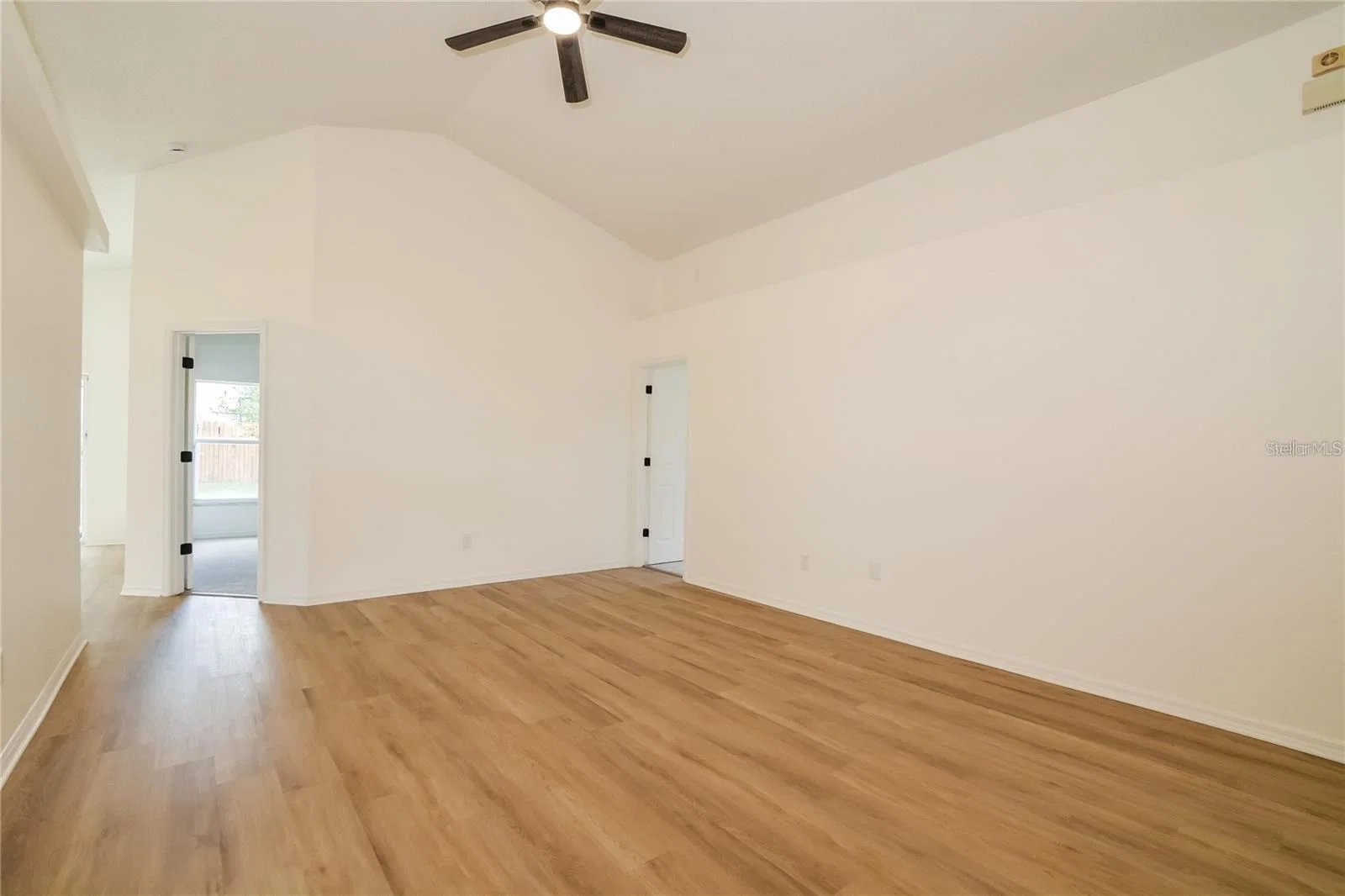 Photo 5 of 148 HEATHER LYNN Drive