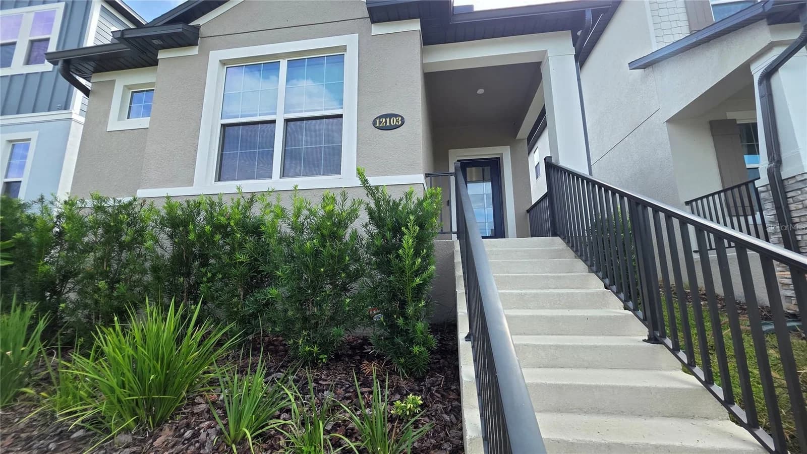 Photo 4 of 12103 EASTMOOR Drive