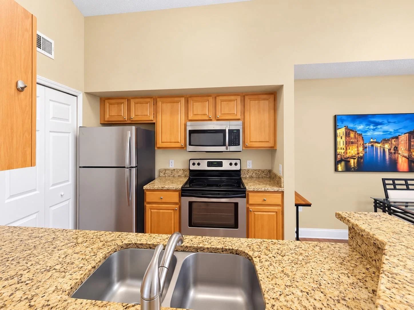 13016 PLANTATION PARK Circle #1134