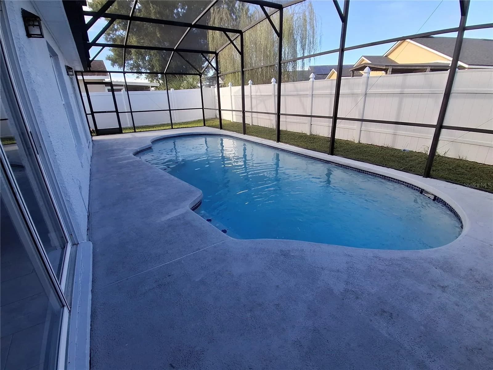 Photo 5 of 1518 AVLEIGH Circle