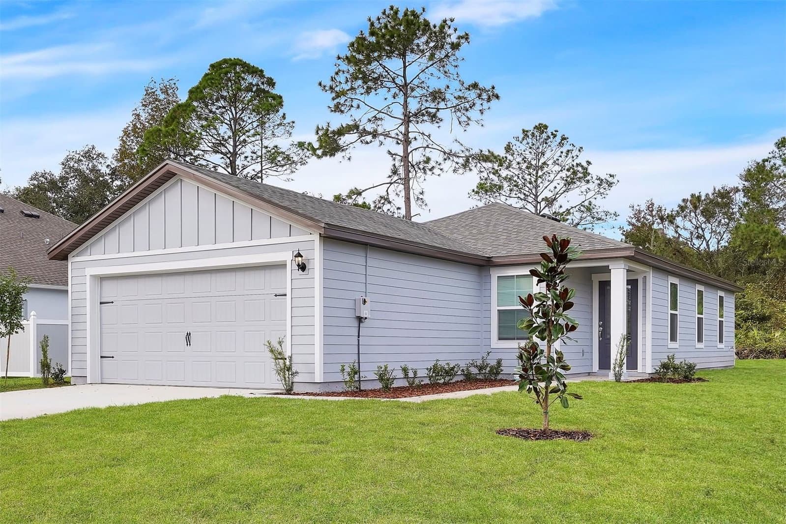 560 MARION OAKS