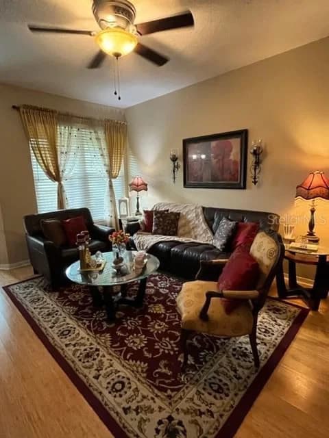 1910 PALM Avenue #10303