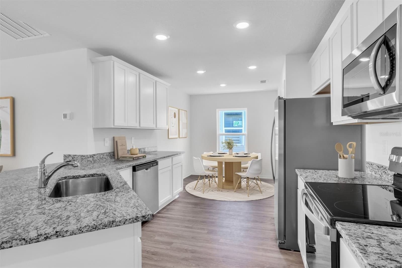 Photo 4 of 2674 165TH STREET
