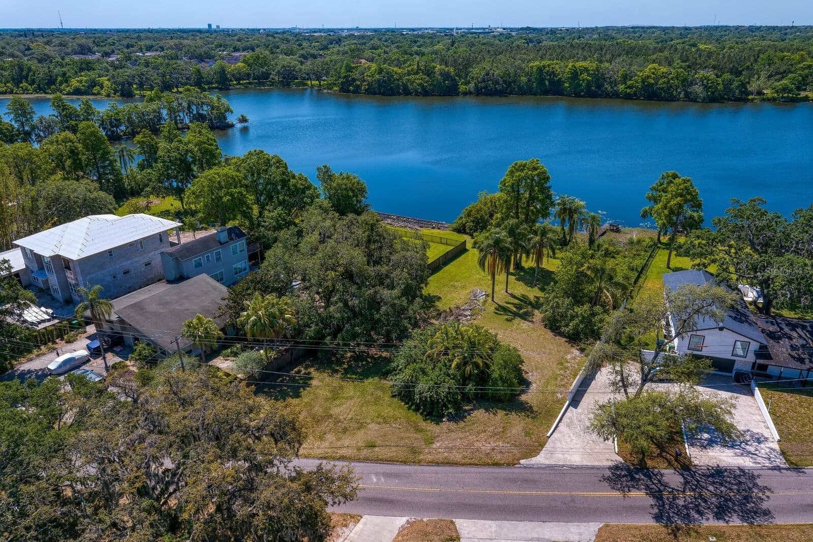 4607 RIVER HILLS