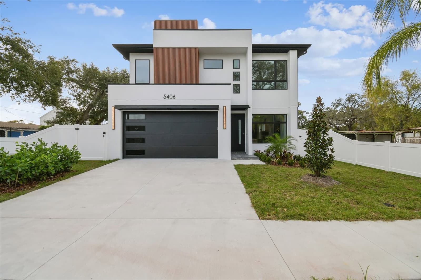 5406 PERSHING