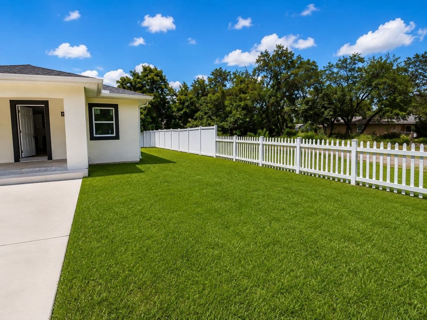 3704 SMITH TREE