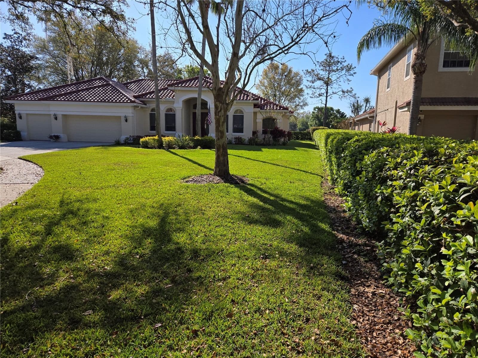 9127 WOODRIDGE RUN