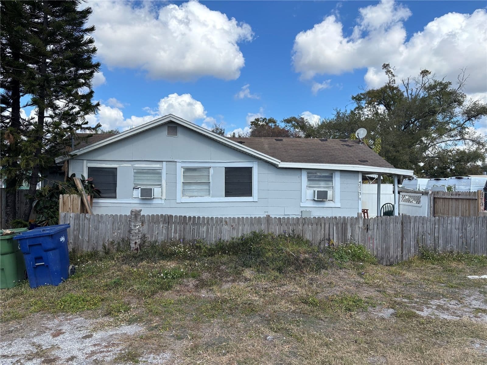 4213 CAYUGA