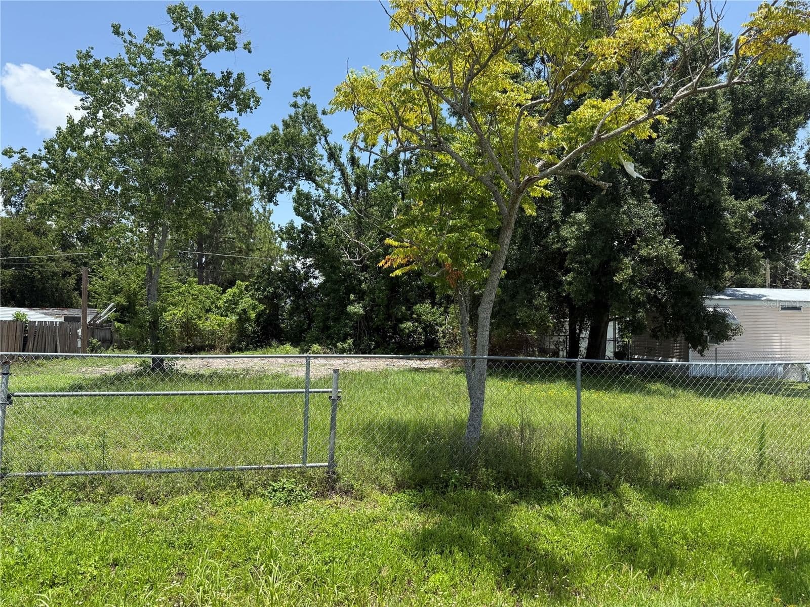 Photo 5 of 7018 51ST Avenue