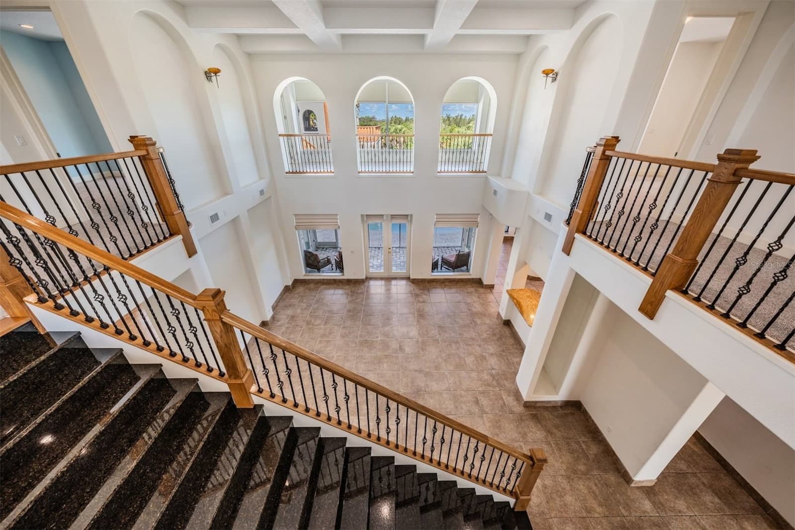 4710 TROYDALE