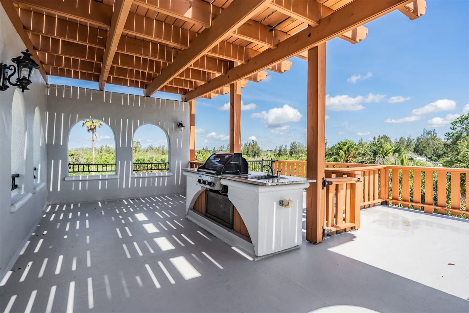 4710 TROYDALE