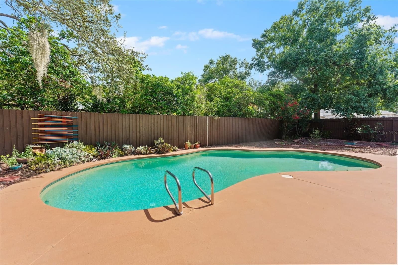 3011 LAKE ELLEN