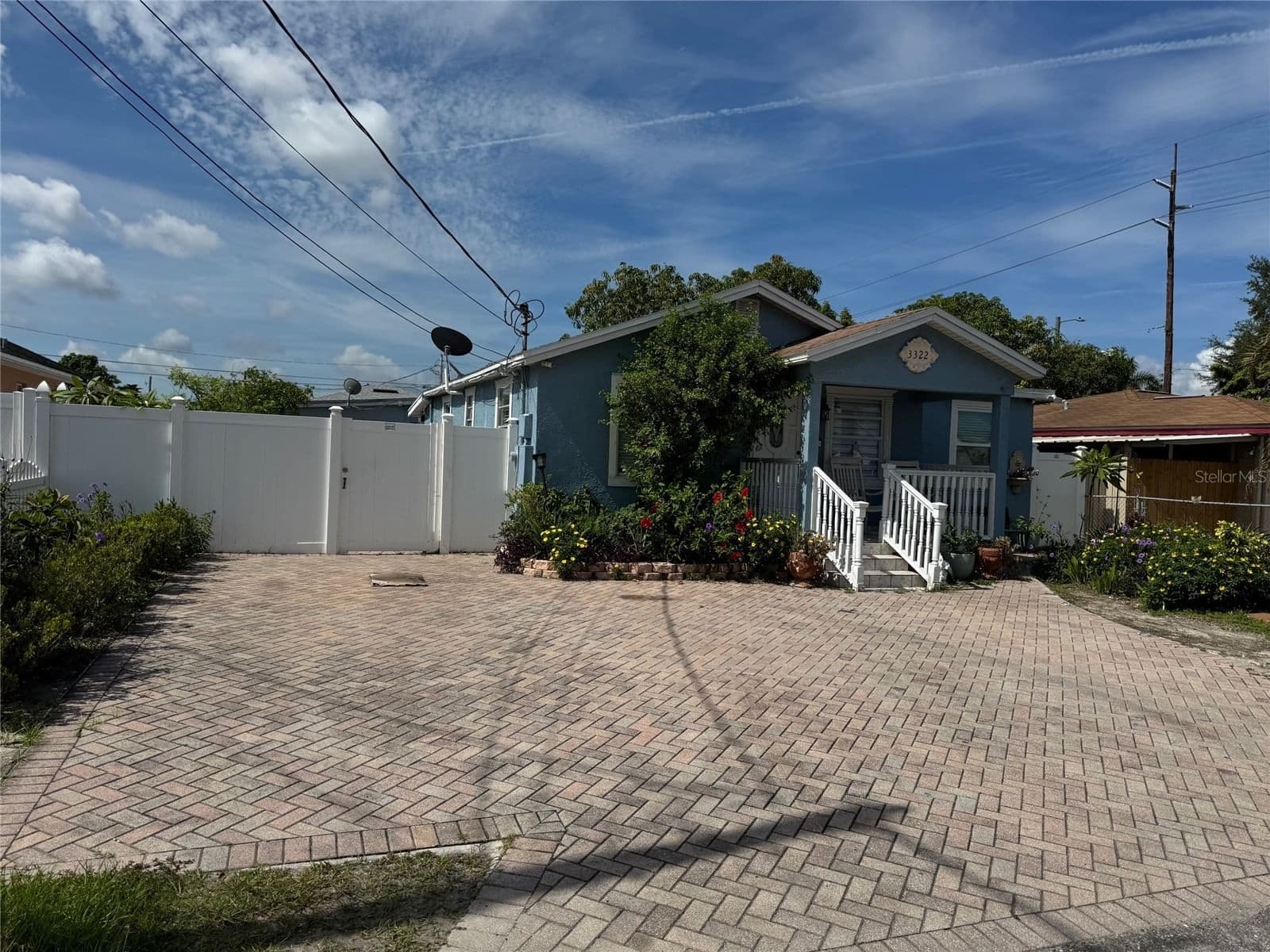 3322 SAINT JOSEPH