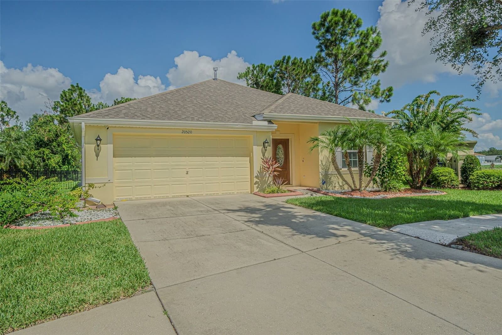 20520 SULTANA