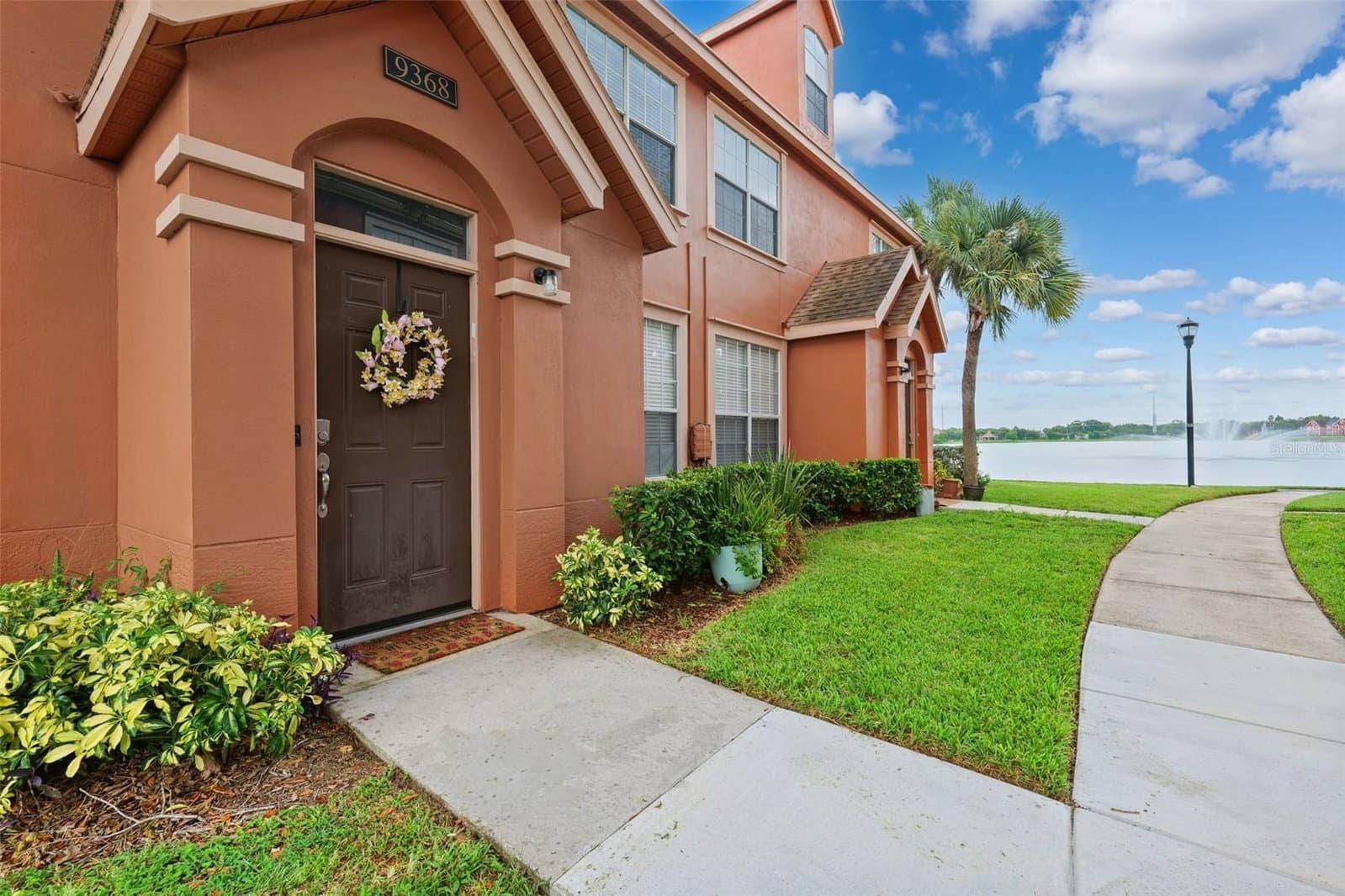 9368 LAKE CHASE ISLAND