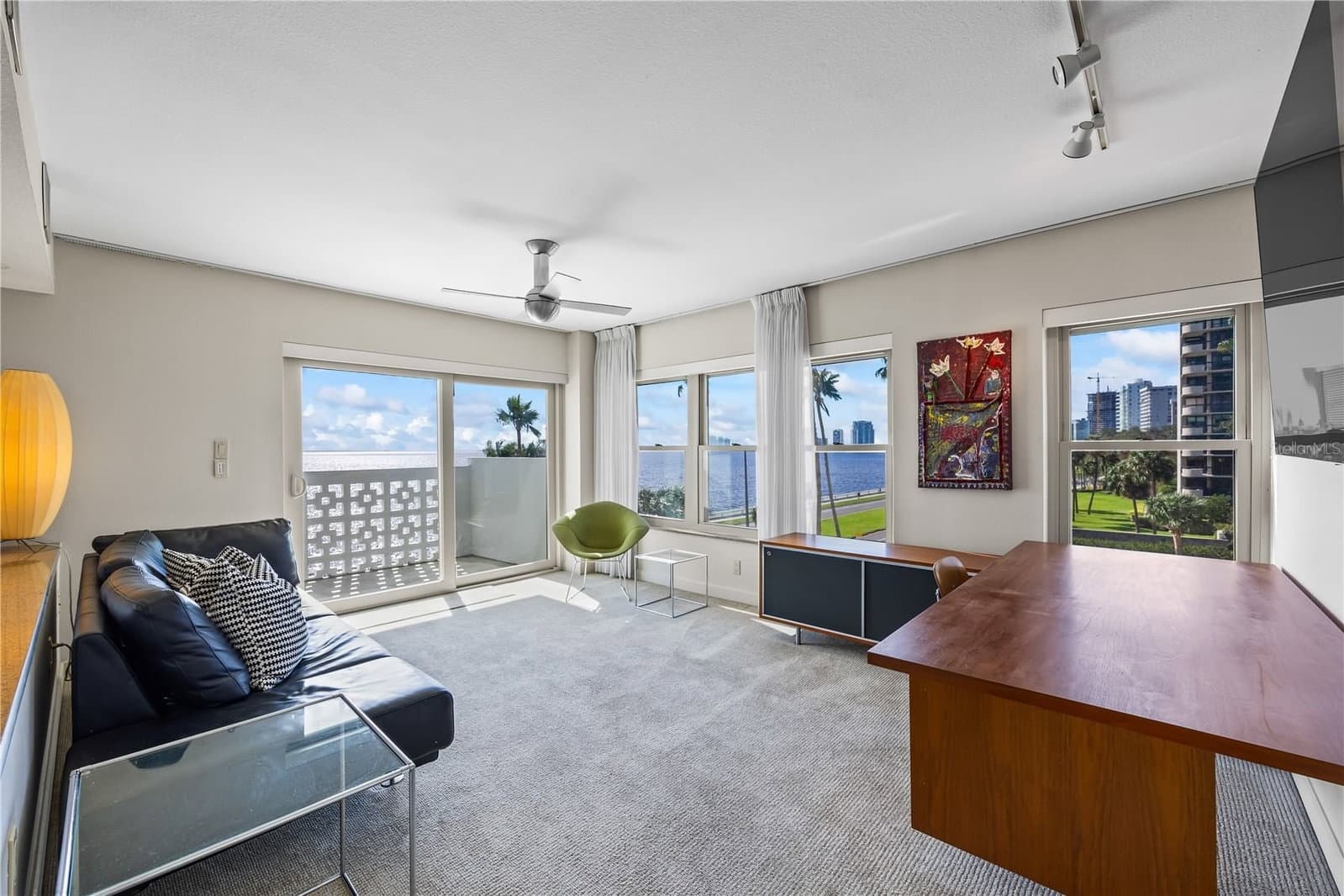 Photo 5 of 2401 BAYSHORE