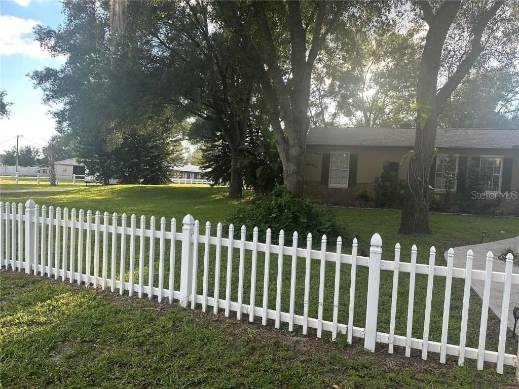 10520 HENDERSON