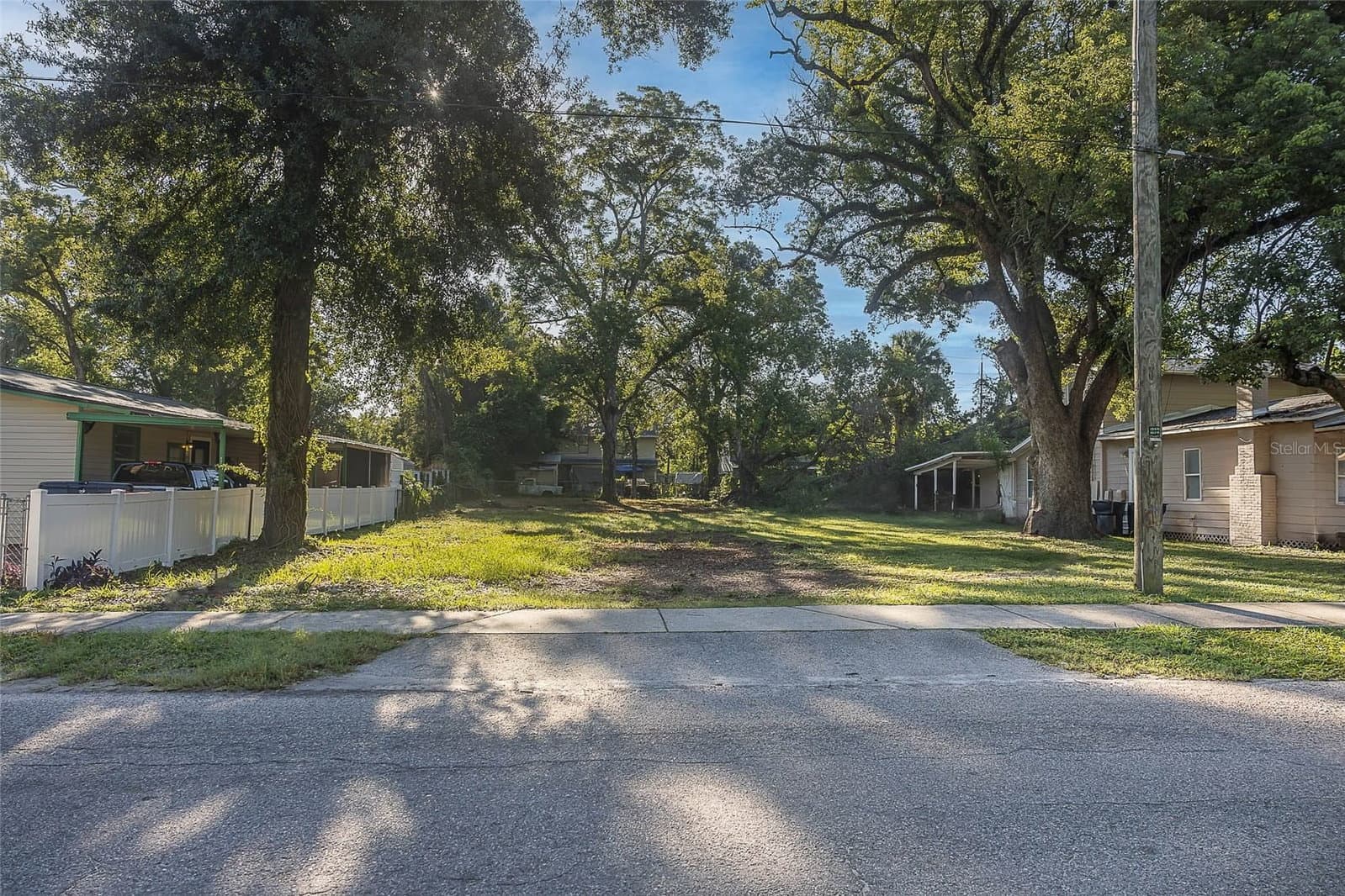8409 MULBERRY