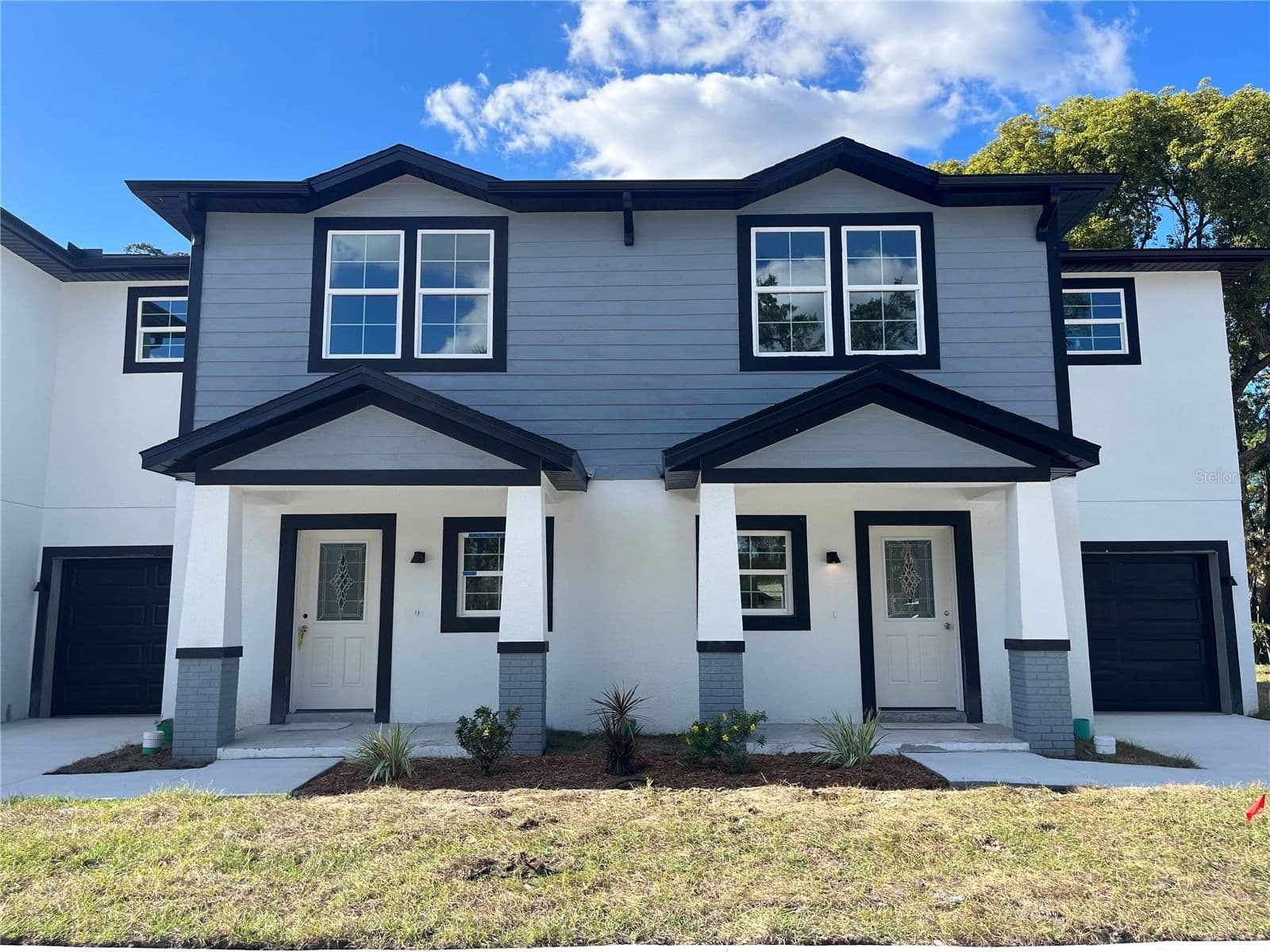 8112 GREENWOOD