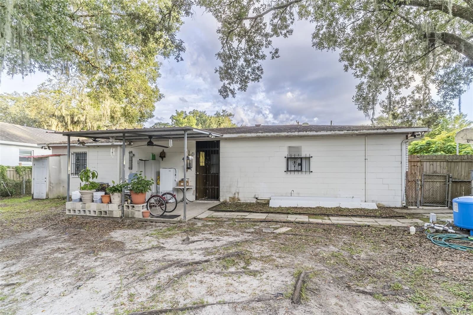 Photo 4 of 1802 KNOLLWOOD