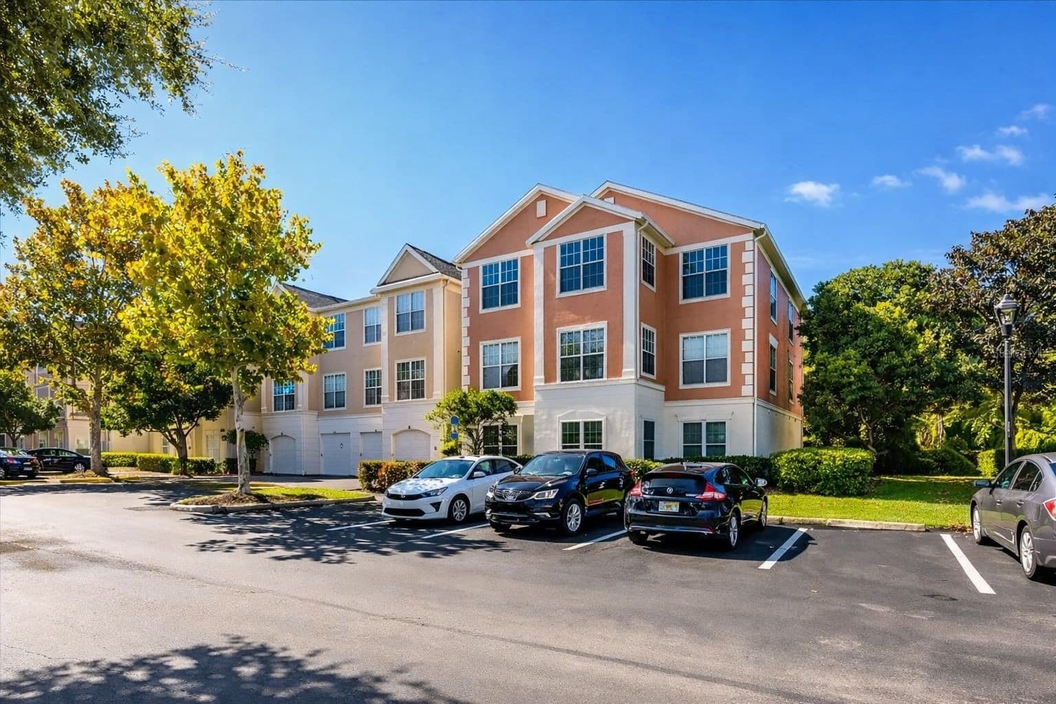 12849 MADISON POINTE