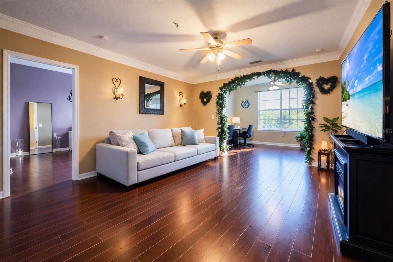12849 MADISON POINTE