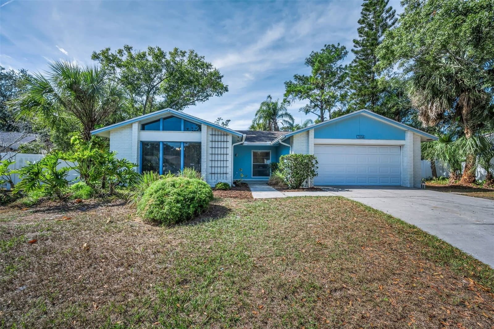 7404 CLEARVIEW