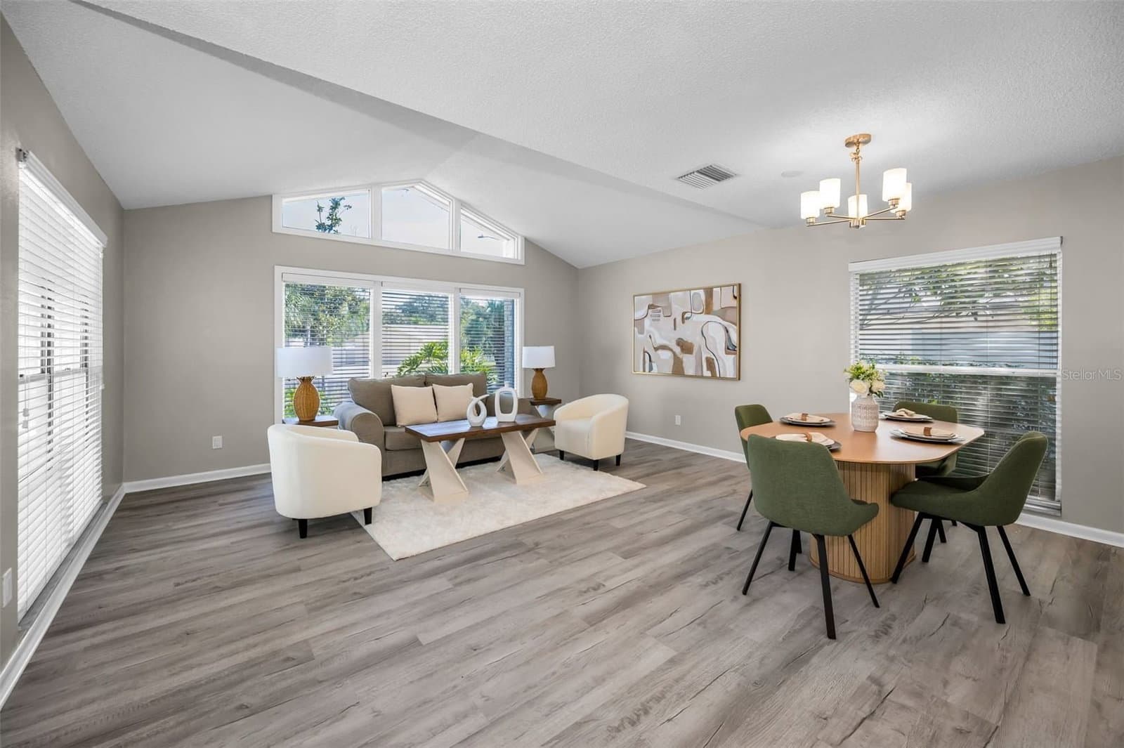 7404 CLEARVIEW