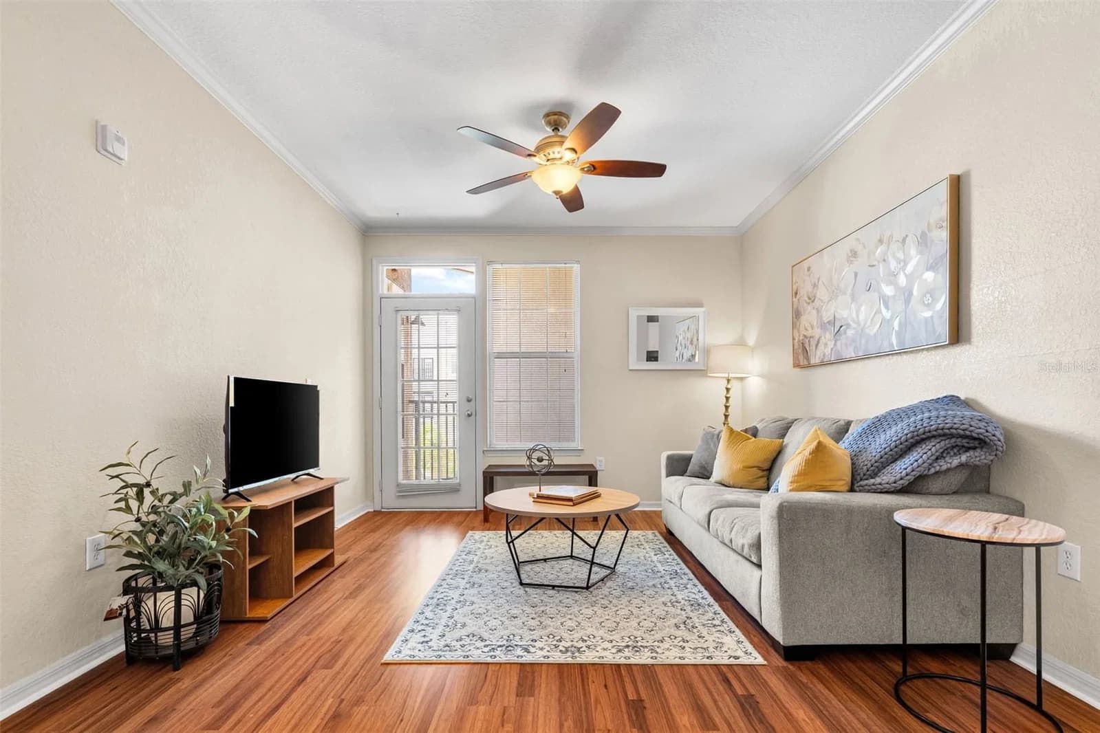Photo 4 of 4221 SPRUCE Street #1310