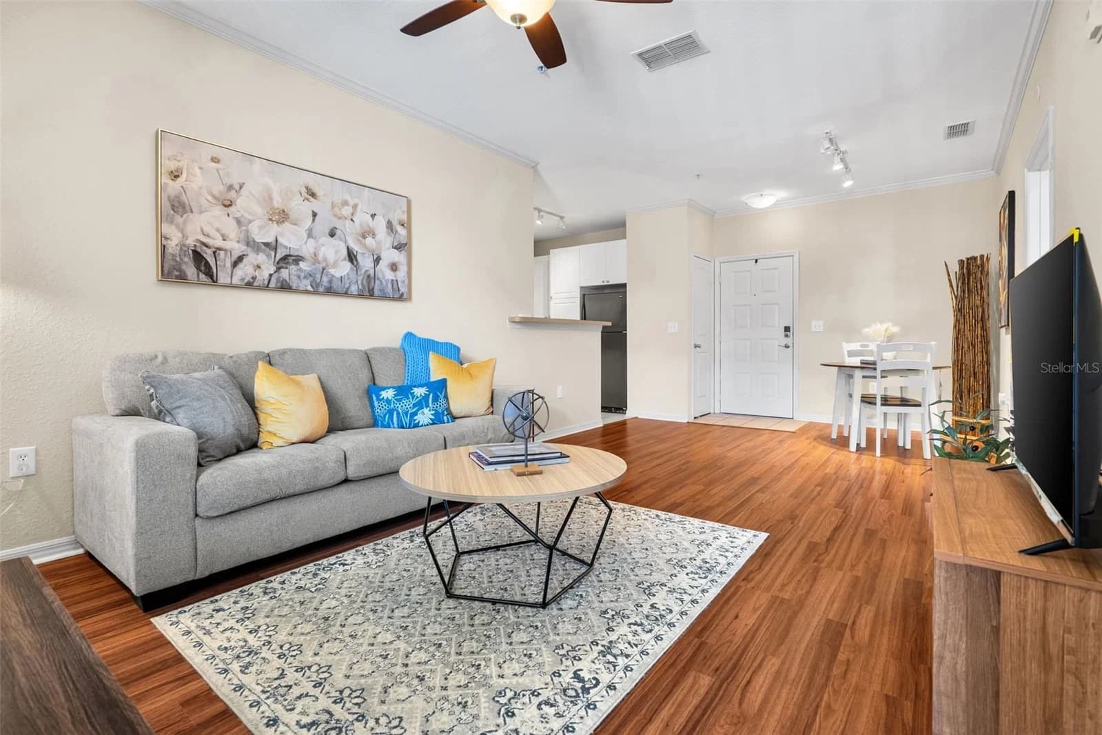 Photo 5 of 4221 SPRUCE Street #1310