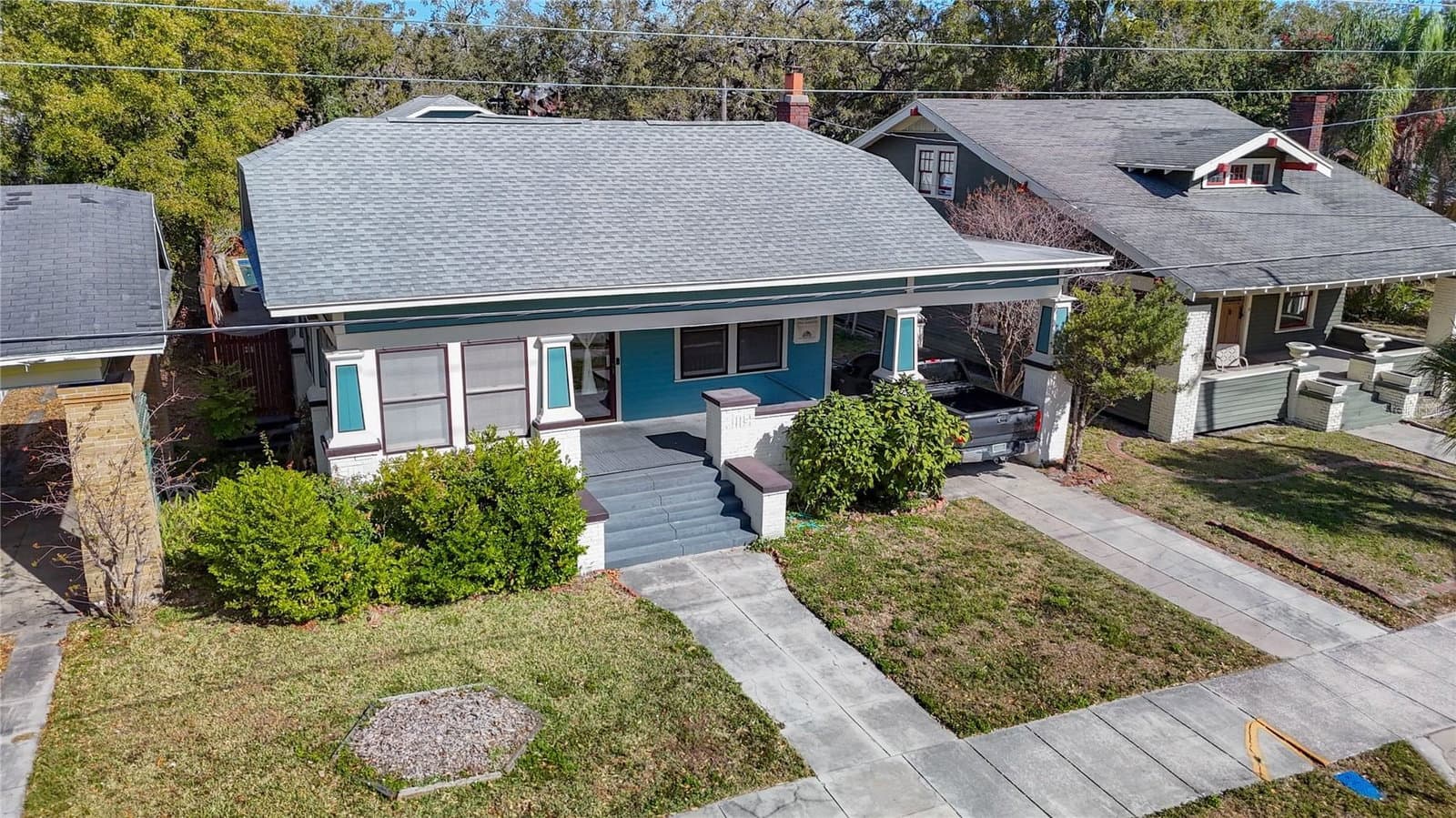 Photo 4 of 2105 SOUTHVIEW