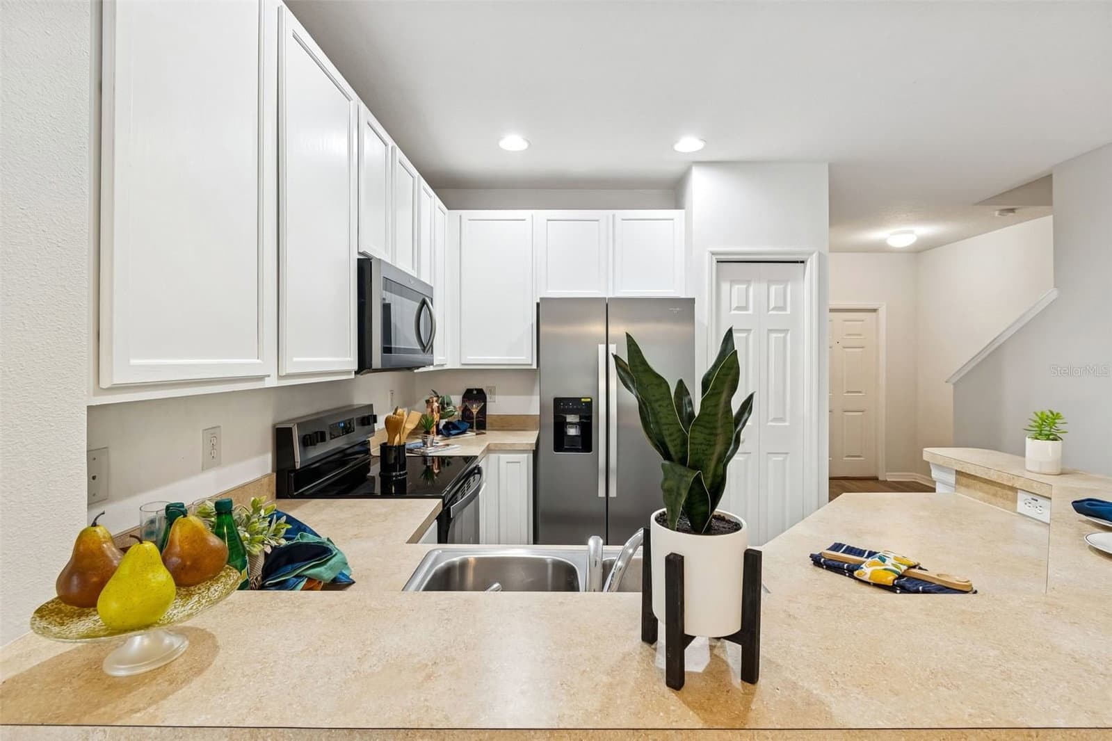 Photo 4 of 20461 BERRYWOOD