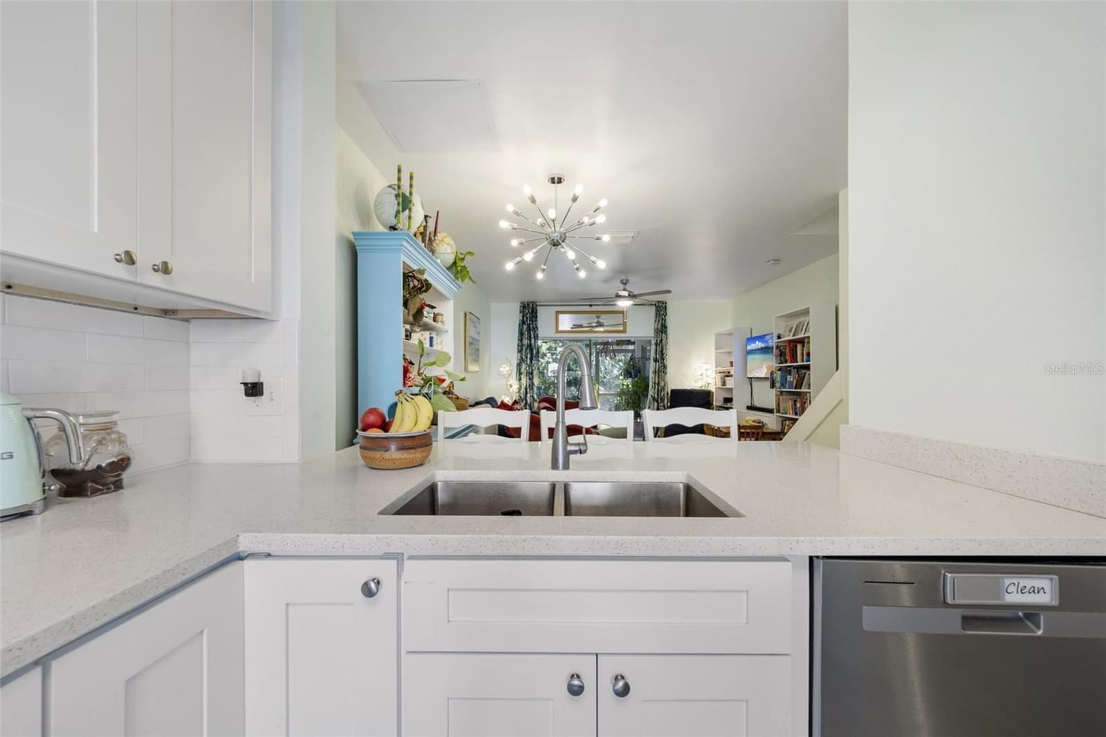 5937 BAYSIDE KEY