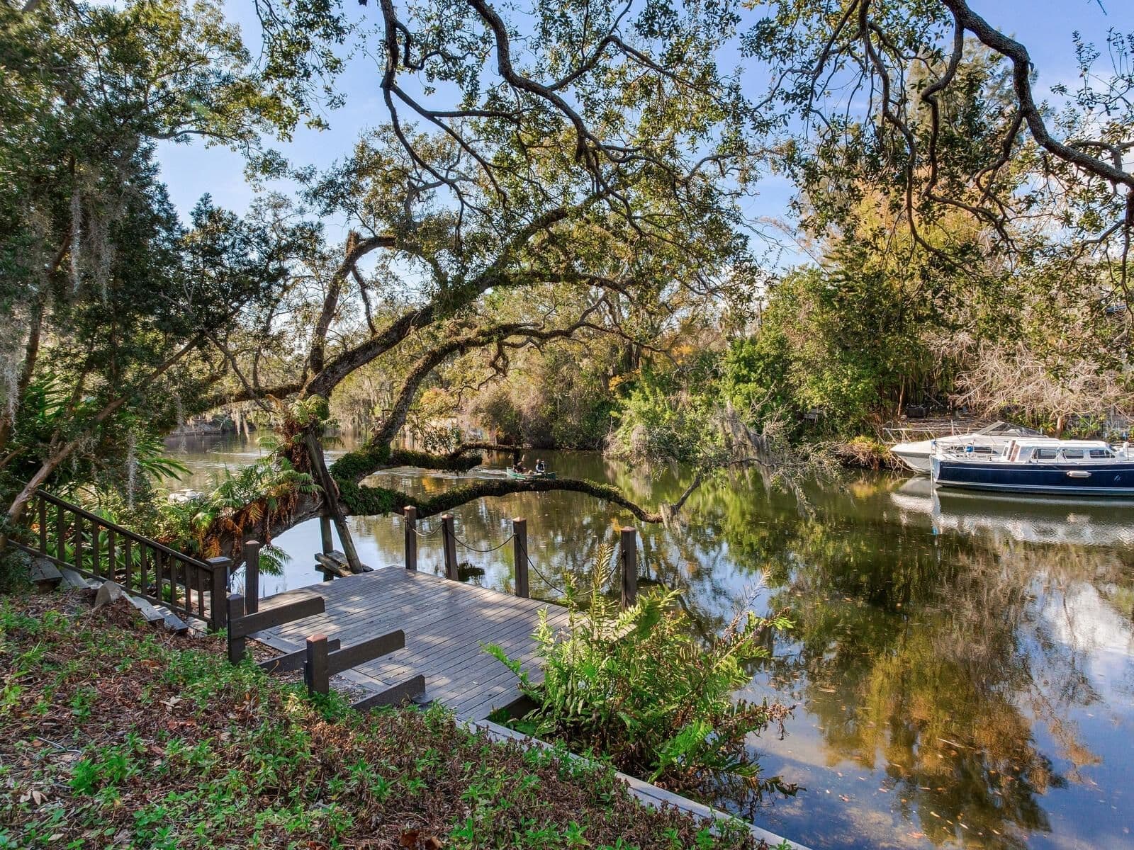Photo 5 of 1214 PARK
