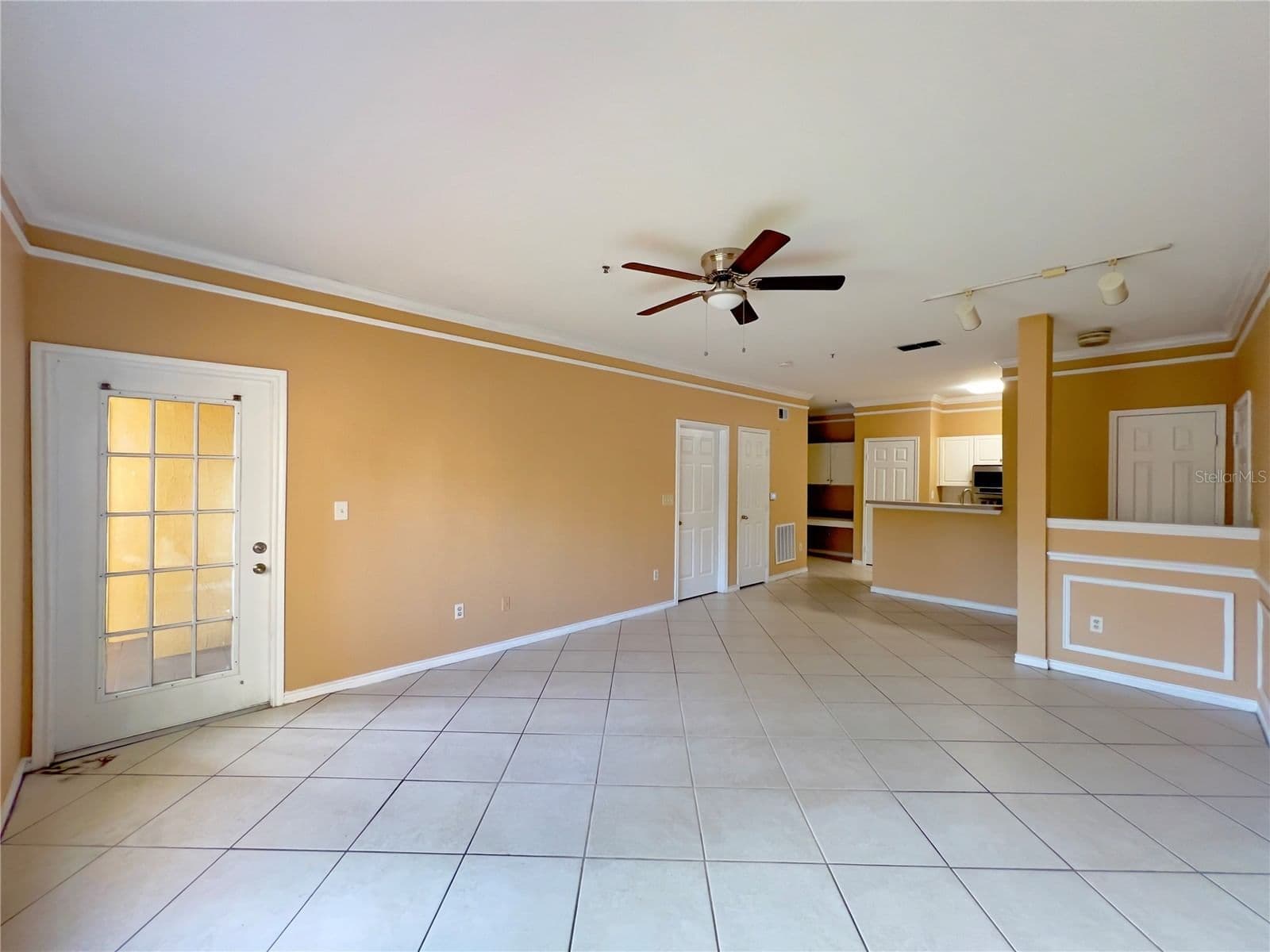 4309 BAYSIDE VILLAGE
