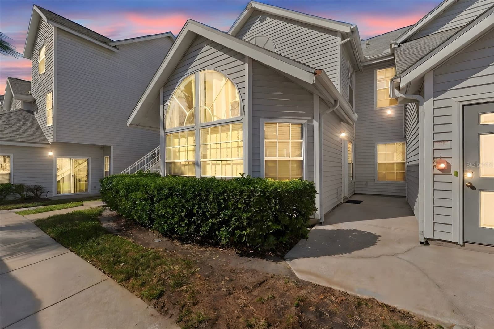 12245 ARMENIA GABLES