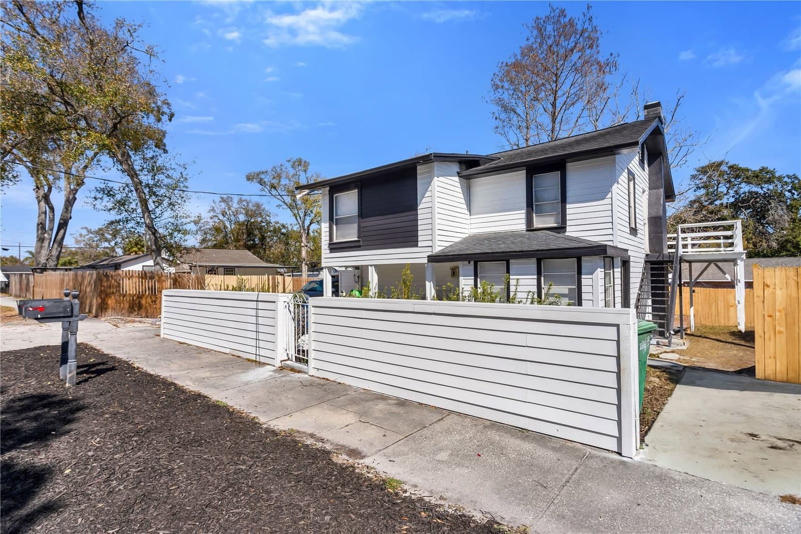 4103 HOWARD