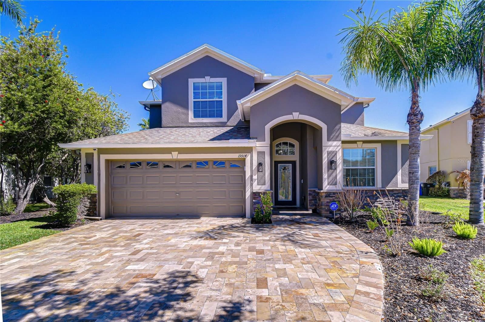 19914 BLUFF OAK