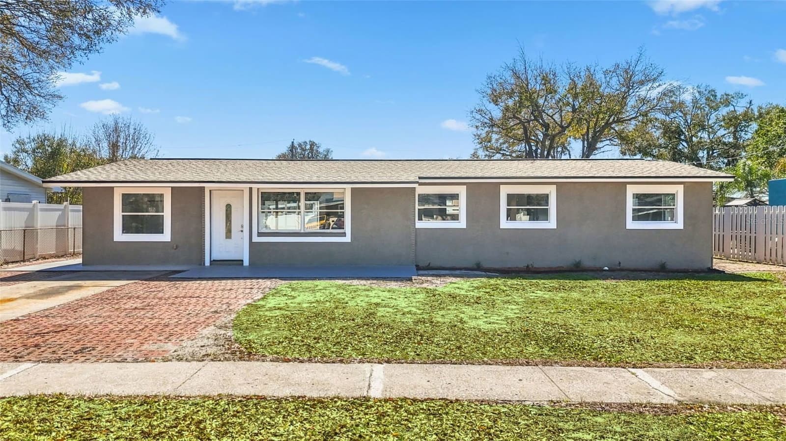 4418 FAIRVIEW