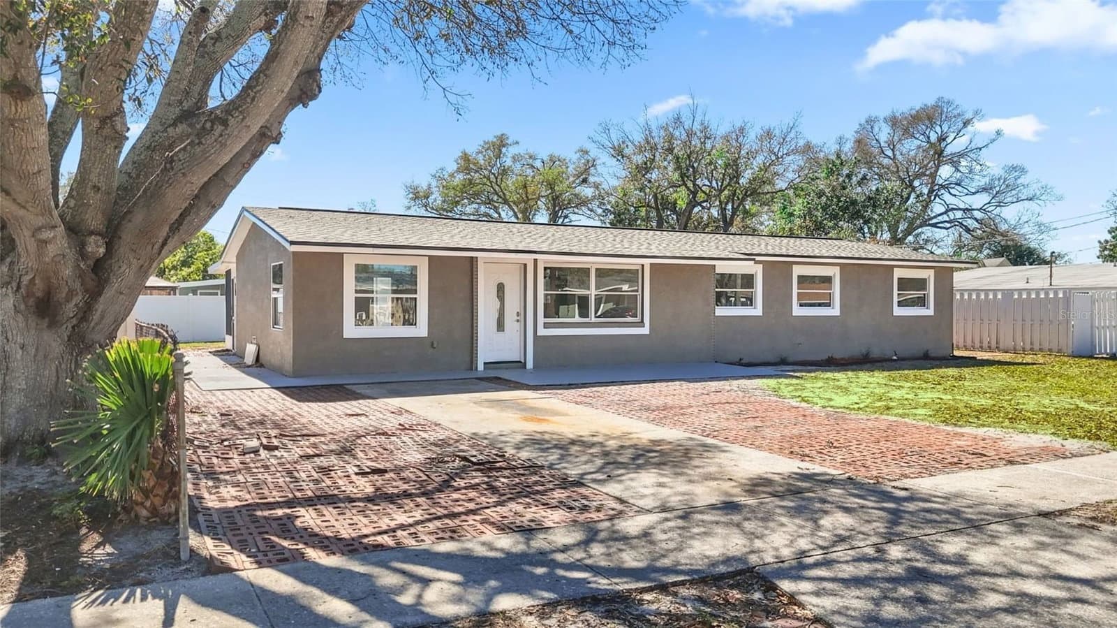 4418 FAIRVIEW