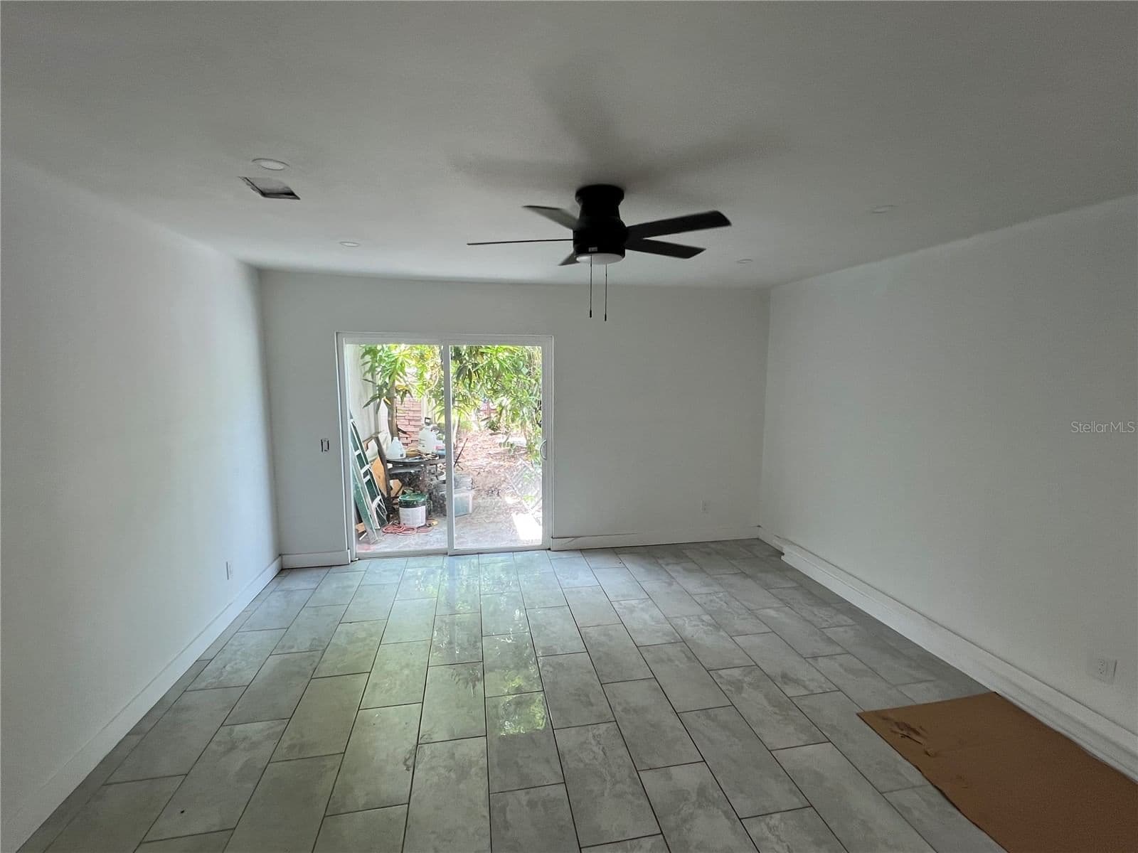 6138 OAK CLUSTER