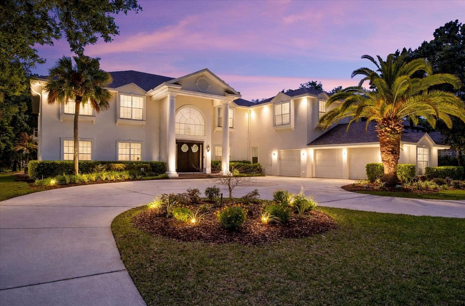 6413 MACLAURIN