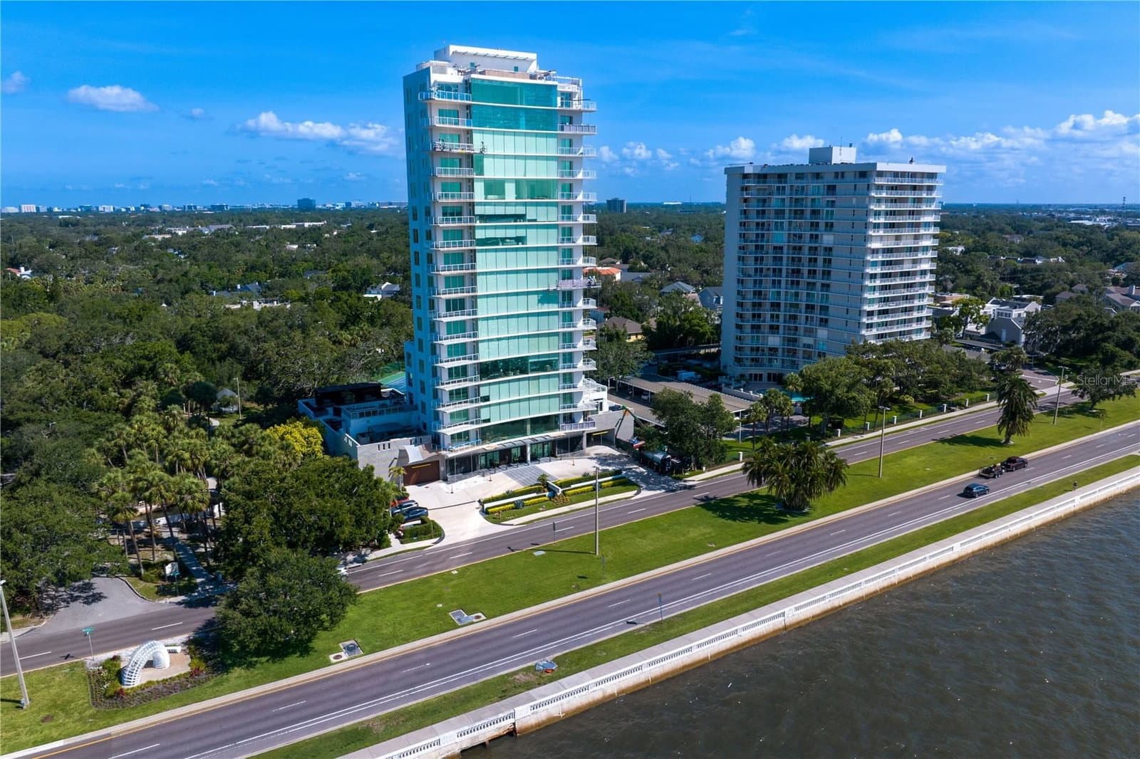 2619 BAYSHORE