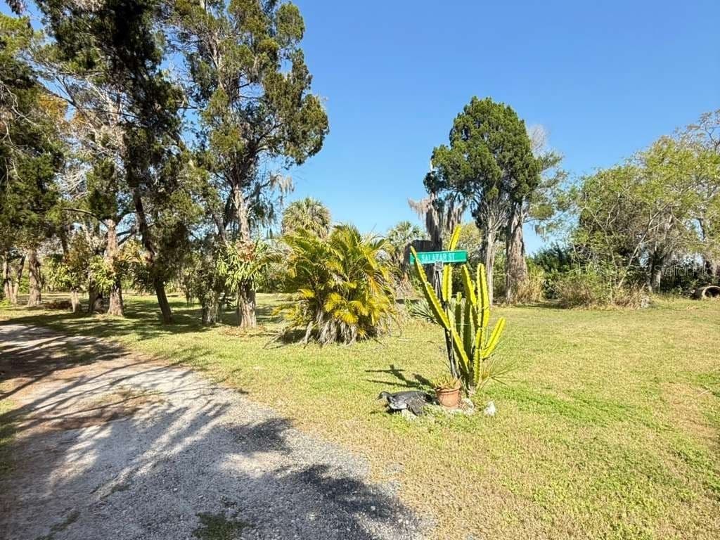 Photo 4 of 4858 TROYDALE