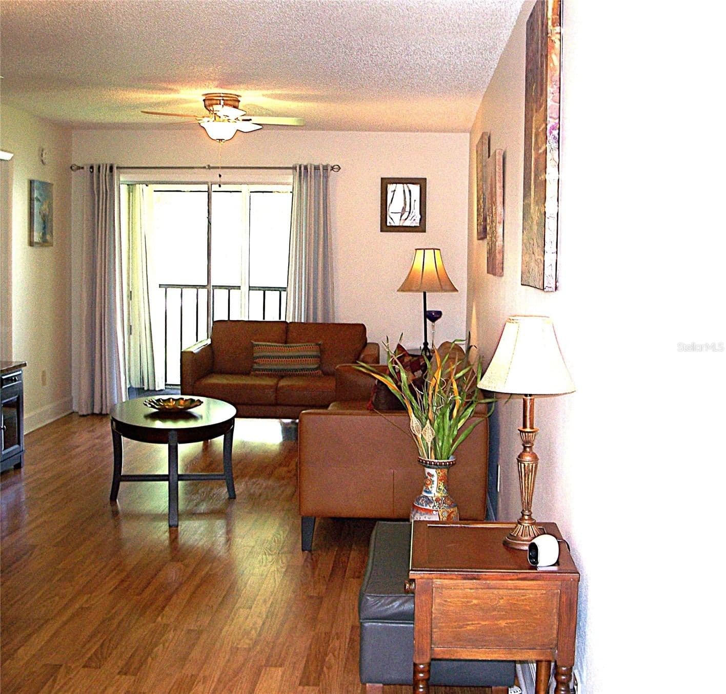 Photo 4 of 3808 OAK