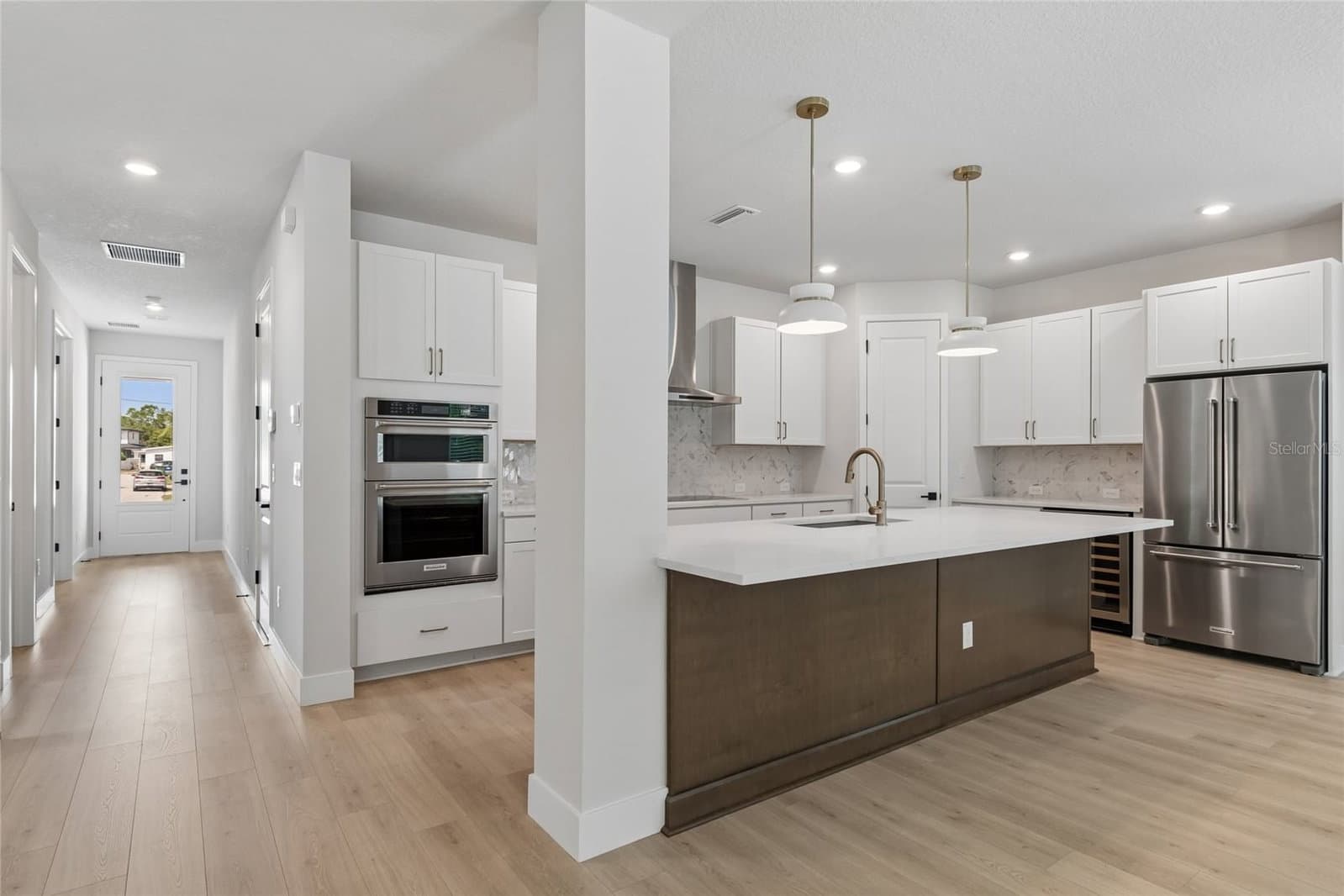 2916 ELLIS