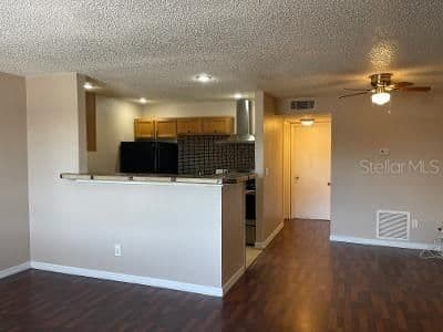 9105 HILLSBOROUGH